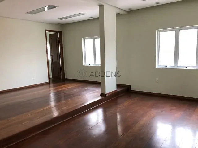 Conjunto comercial para alugar, no bairro Jardim Paulistano em São Paulo