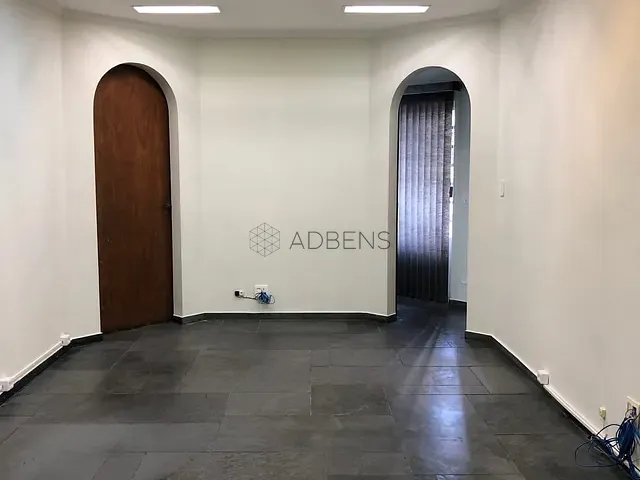 Conjunto comercial para alugar, no bairro Jardim Paulistano em São Paulo