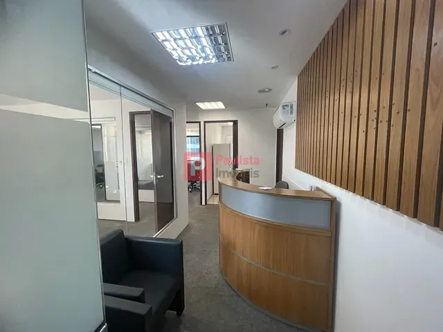 Conjunto comercial para alugar, no bairro Cidade Monções em São Paulo