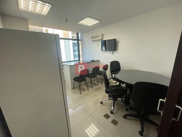 Conjunto comercial para alugar, no bairro Cidade Monções em São Paulo