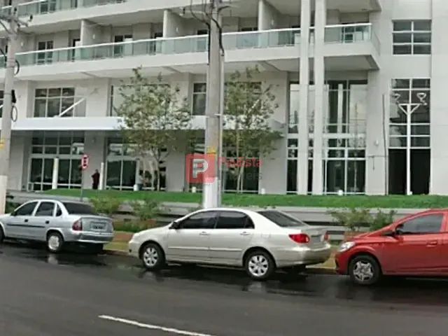 Conjunto comercial com 123m², para alugar, no bairro Chácara Santo Antônio em São Paulo