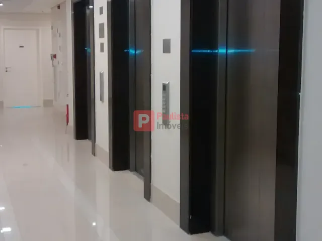 Conjunto comercial com 123m², para alugar, no bairro Chácara Santo Antônio em São Paulo