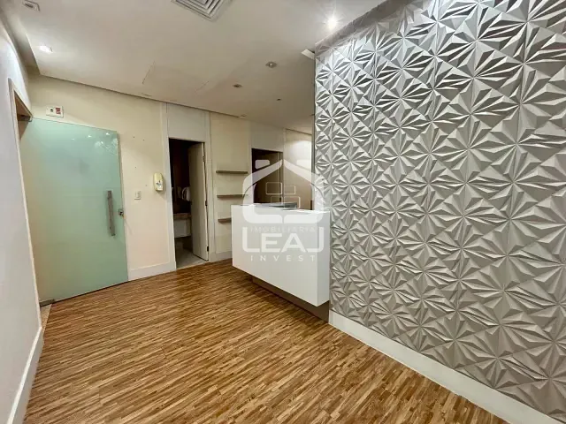 Conjunto comercial com 60m², para alugar, no bairro Vila Andrade em São Paulo