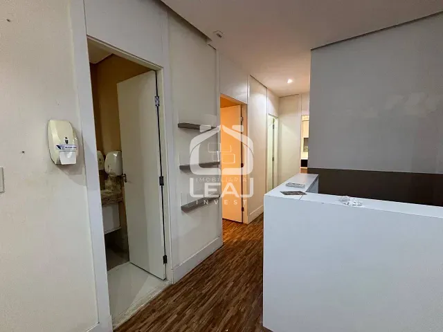 Conjunto comercial com 60m², para alugar, no bairro Vila Andrade em São Paulo