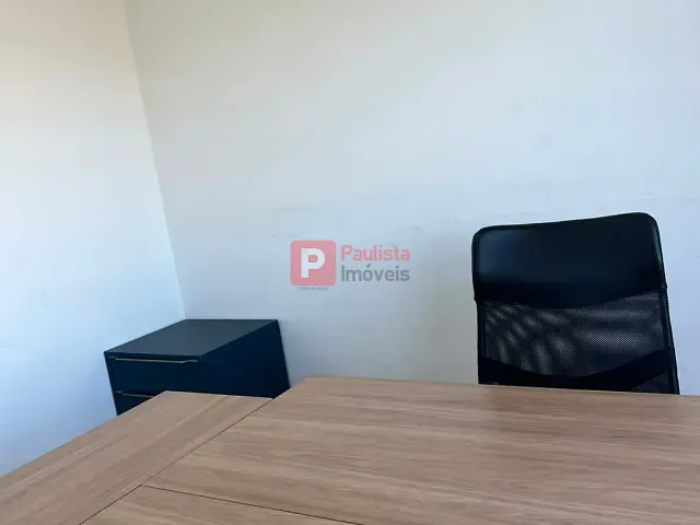 Conjunto comercial com 138m², para alugar, no bairro Vila Almeida em São Paulo