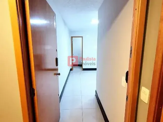 Conjunto comercial com 40m², à venda ou para alugar, no bairro Vila Andrade em São Paulo