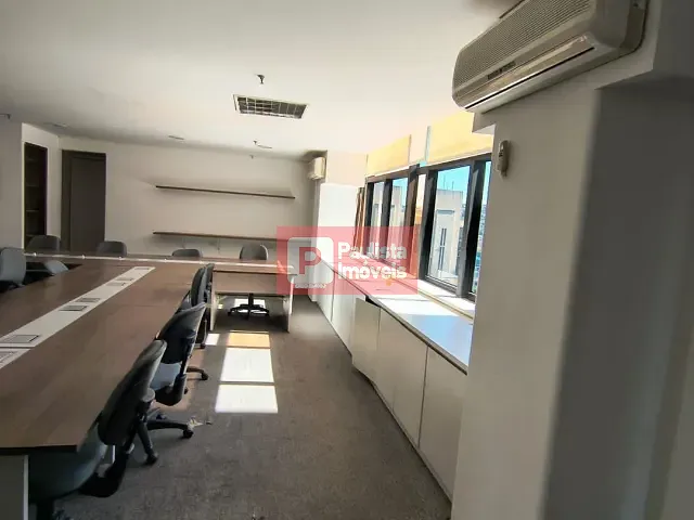 Conjunto comercial para alugar, no bairro Cidade Monções em São Paulo