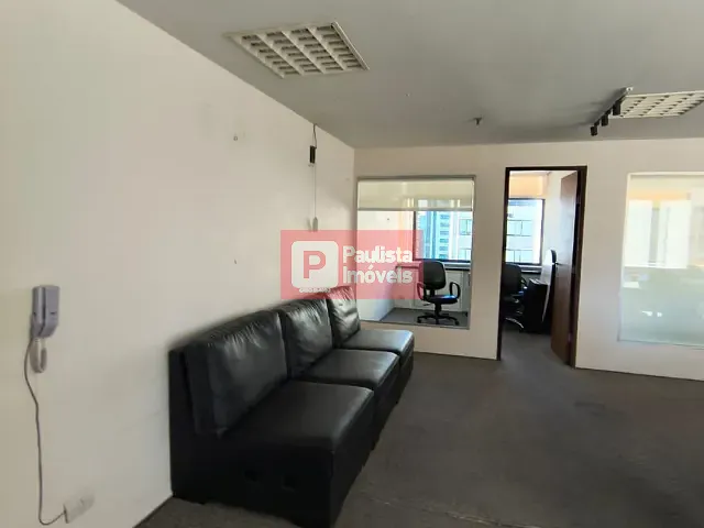 Conjunto comercial para alugar, no bairro Cidade Monções em São Paulo