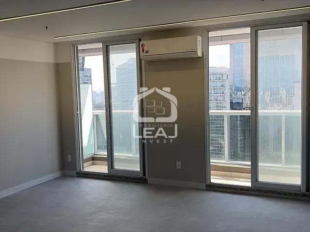 Conjunto comercial com 65m², para alugar, no bairro Chácara Santo Antônio (Zona Sul) em São Paulo