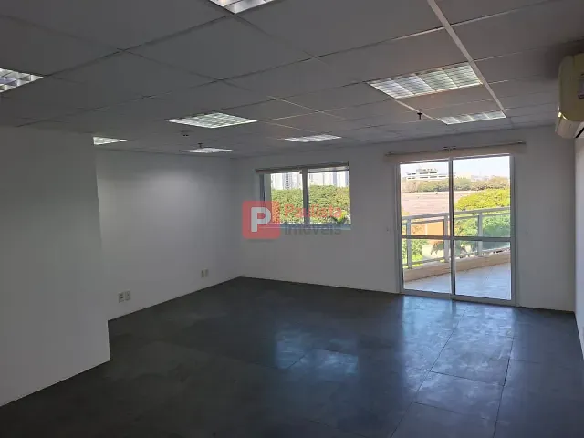 Conjunto comercial com 65m², à venda, no bairro Vila Almeida em São Paulo