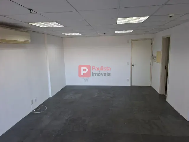 Conjunto comercial com 65m², à venda, no bairro Vila Almeida em São Paulo