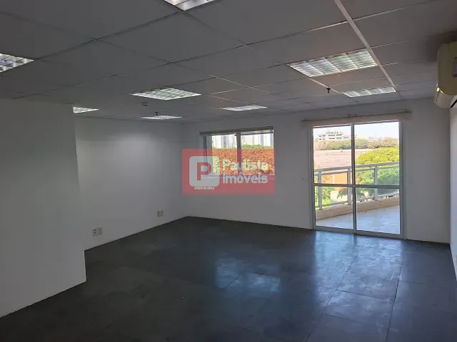 Conjunto comercial com 65m², à venda, no bairro Vila Almeida em São Paulo