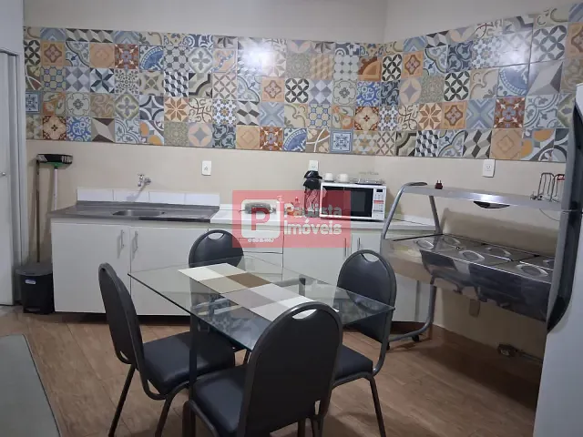 Conjunto comercial com 100m², à venda, no bairro República em São Paulo