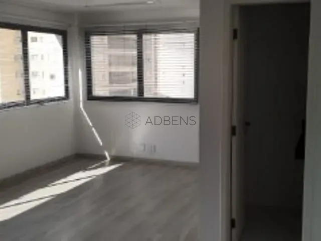 Conjunto comercial para alugar, no bairro Chácara Santo Antônio (Zona Sul) em São Paulo