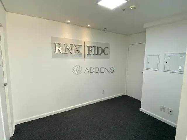 Conjunto comercial à venda, no bairro Itaim Bibi em São Paulo