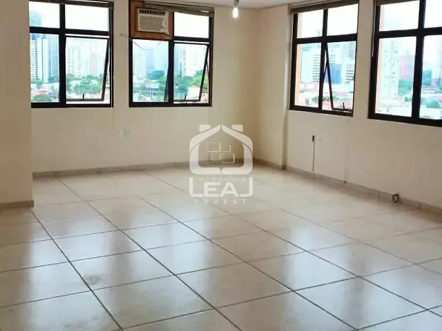 Conjunto comercial à venda ou para alugar, no bairro Chácara Santo Antônio (Zona Sul) em São Paulo