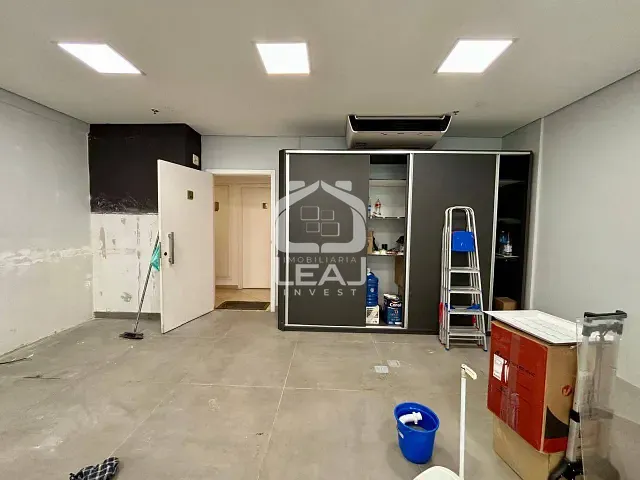 Conjunto comercial para alugar, no bairro Vila Andrade em São Paulo