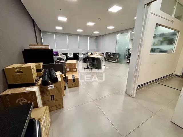 Conjunto comercial para alugar, no bairro Vila Andrade em São Paulo