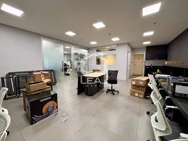 Conjunto comercial para alugar, no bairro Vila Andrade em São Paulo