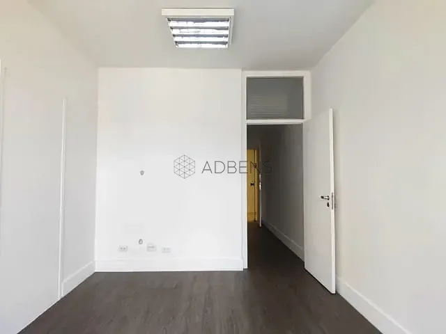 Conjunto comercial para alugar, no bairro Jardim Paulista em São Paulo