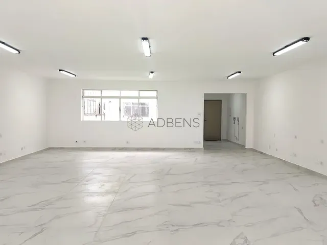 Conjunto comercial para alugar, no bairro Liberdade em São Paulo