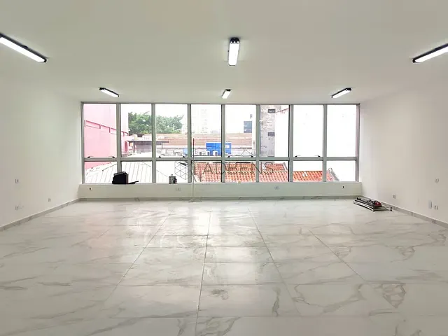 Conjunto comercial para alugar, no bairro Liberdade em São Paulo