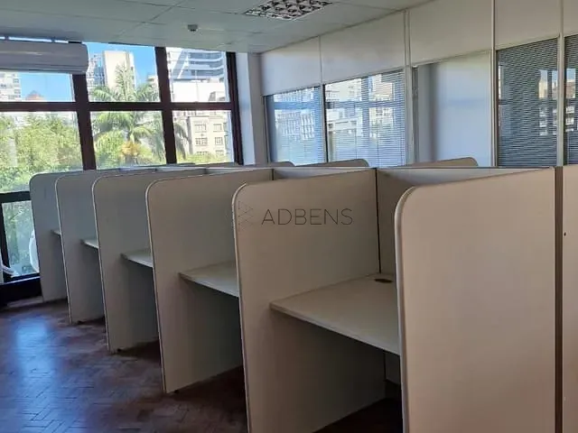 Conjunto comercial à venda ou para alugar, no bairro República em São Paulo