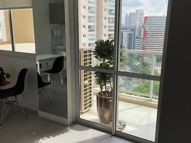 Conjunto comercial para alugar, no bairro Cidade Monções em São Paulo