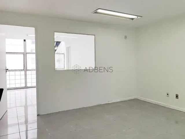 Conjunto comercial para alugar, no bairro Jardim Paulista em São Paulo