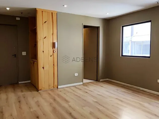Conjunto comercial para alugar, no bairro Jardim Paulista em São Paulo