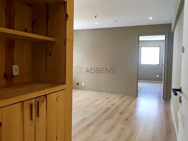 Conjunto comercial para alugar, no bairro Jardim Paulista em São Paulo