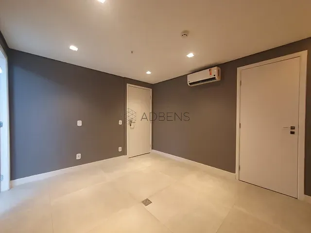 Conjunto comercial para alugar, no bairro Cidade Monções em São Paulo