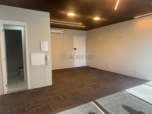 Conjunto comercial para alugar, no bairro Alphaville Centro Industrial e Empresarial/Alphaville. em Barueri