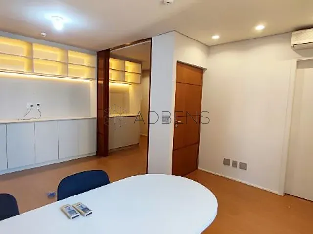 Conjunto comercial para alugar, no bairro Consolação em São Paulo