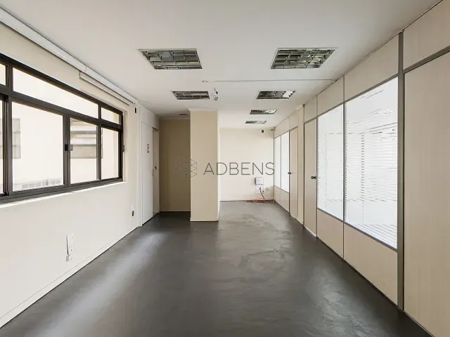 Conjunto comercial à venda, no bairro Centro em São Paulo