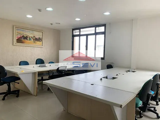 Andar corporativo para alugar, no bairro Santa Ifigênia em São Paulo