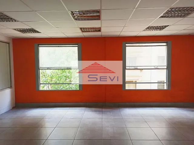 Conjunto comercial com 115m², à venda, no bairro República em São Paulo