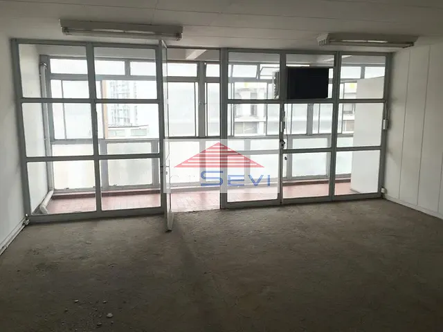 Conjunto comercial com 120m², à venda, no bairro Vila Buarque em São Paulo