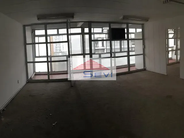 Conjunto comercial com 120m², à venda, no bairro Vila Buarque em São Paulo