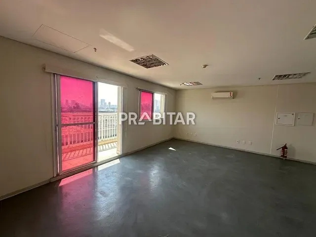 Conjunto comercial à venda ou para alugar, no bairro Vila Hamburguesa em São Paulo