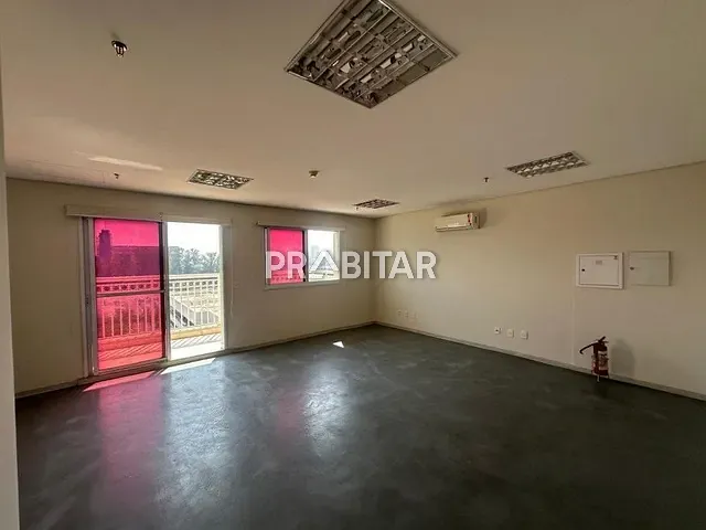 Conjunto comercial à venda ou para alugar, no bairro Vila Hamburguesa em São Paulo