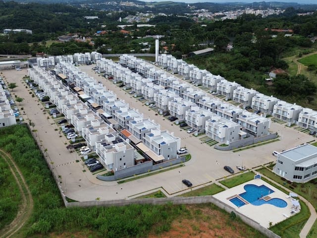 Condomínio do Sobrado - Casa dos sonhos! no R$790.000,00

 No condomínio Santa Brígida com 3 suítes e 1 closet e muito espaço para você e sua família, Louveira, SP. | UF AGENTES IMOBILIÁRIOS