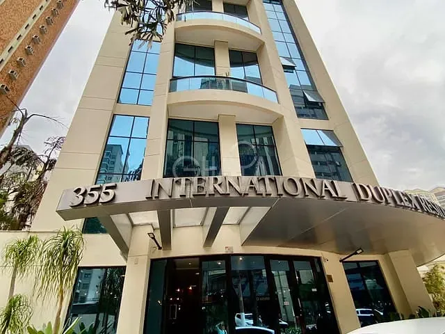 Apartamento 1 quarto e 2 banheiros, à venda, no bairro Moema em São Paulo