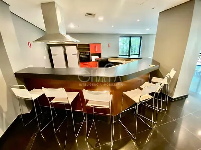 Apartamento 1 quarto e 2 banheiros, à venda, no bairro Moema em São Paulo