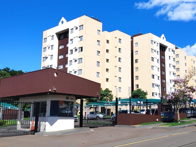 Condomínio do Apartamento - Vende Apartamento 03 quartos 100% com mobília planejada, no Jd Sumaré, zona norte de Maringá próximo a faculdade UNINGÁ, condomínio Cristina Helena Barros. | Wagner Inhesta broker