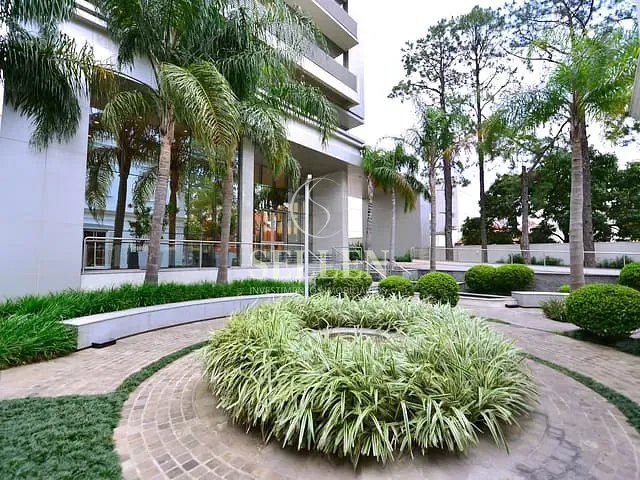 Sala com 127m², à venda, no bairro Menino Deus em Porto Alegre