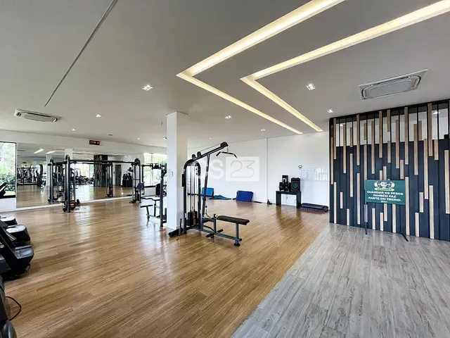 Terreno com 1026m², à venda, no bairro Jardim Tarobá em Cambé