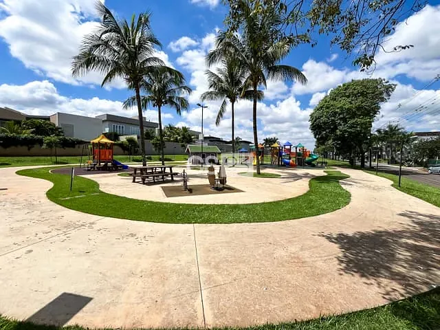 Terreno com 1108m², à venda, no bairro Jardim Tarobá em Cambé