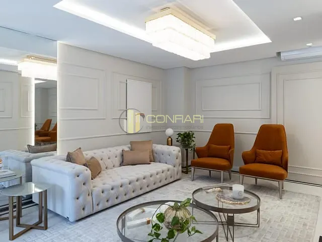 Apartamento com 180m² 4 quartos e 5 banheiros, à venda, no bairro Meia Praia em Itapema