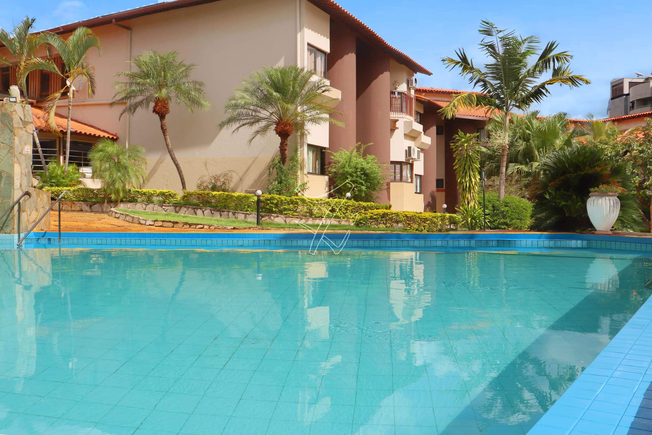 Apartamento à venda com 1 quarto, 45m² - Foto 11